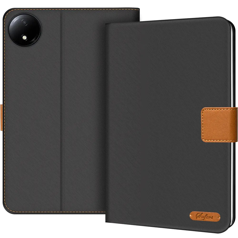 Schwarze Textil-Klapphülle mit braunen Akzenten, geöffnet, zeigt Rückseite eines Tablets.