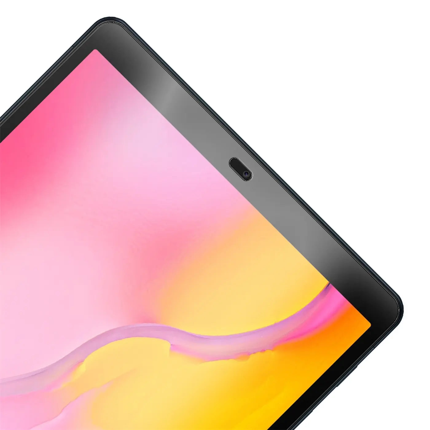 Nahaufnahme des oberen Bereichs eines schwarzen Samsung Galaxy Tab A 10.1 2019 mit Displayschutzfolie, schräg von oben.